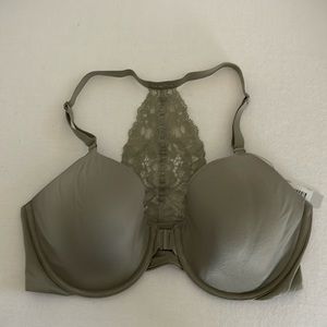 NWT Reveal Sage Lace Tback Bra